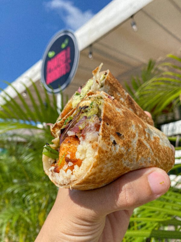 Burrito Pollo Empanizado